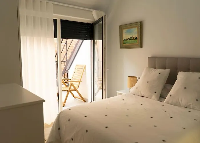 Nuevo En El Centro De - Edificio Rvm Apartman